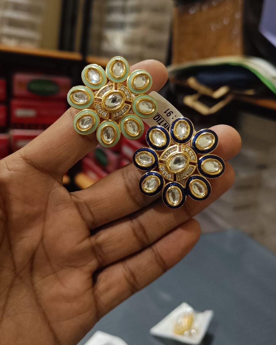 Kundan Floral Paisley Statement Ring