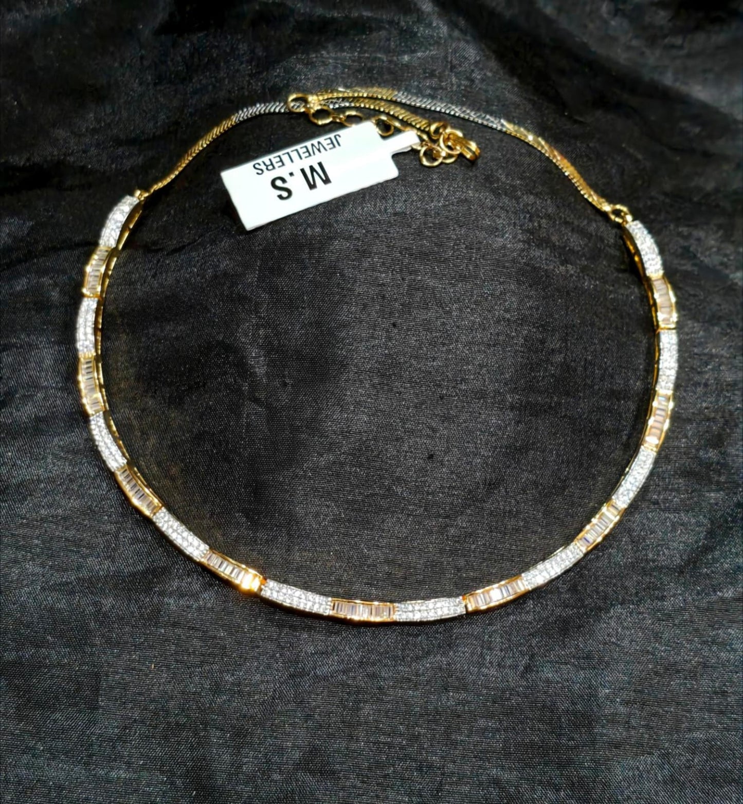 Luxe Glow Necklace Set